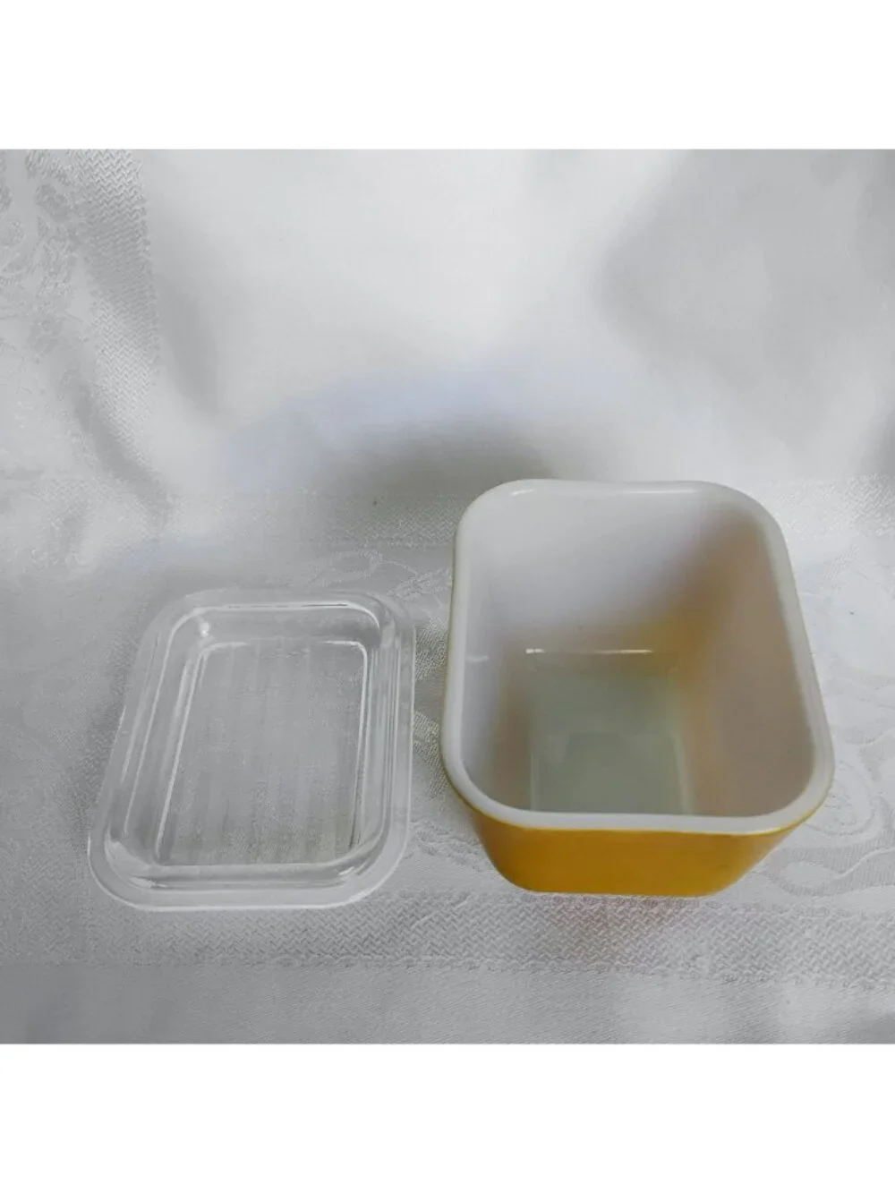 Vintage Pyrex Old Orchard Refrigerator Dishes Set of 3 with Lids, 501 502 Brown